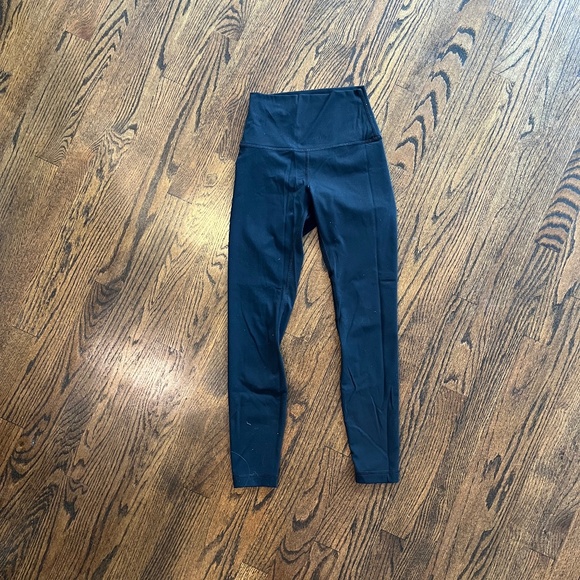 HeyNuts Align Leggings - Picture 1 of 2